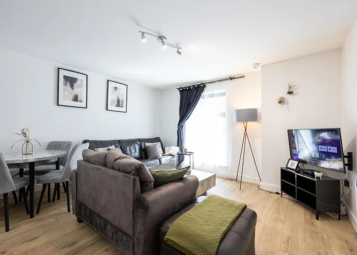 Stylish 2-Bed Apartment In Manchester City Centre